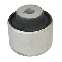 Buje de brazo superior delantero bilateral · 4M0407515